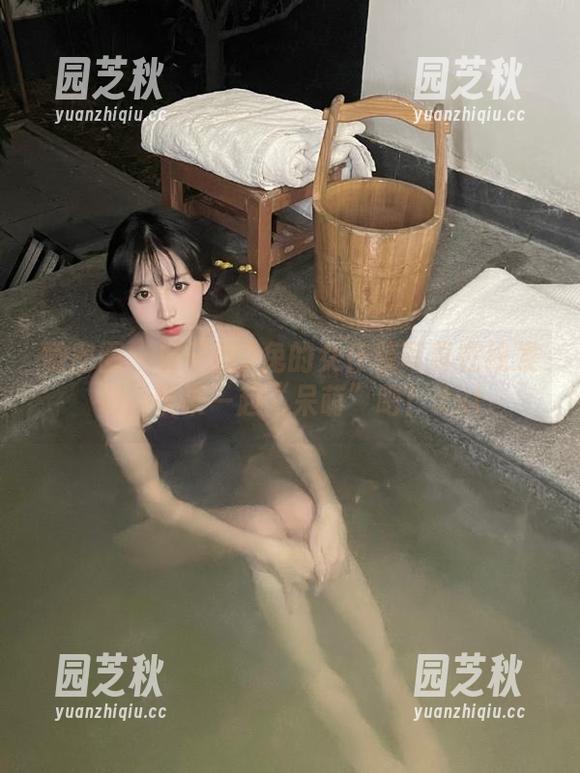 微密圈 - 轩子巨2兔的女仆装写真在线发布，快来一起“呆萌”吧！.txt