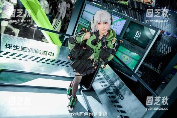 福利大放送！一起来欣赏阿包也是兔娘的“只鼠于你”精彩写真图片吧.txt