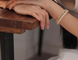 青豆客 – 纵情于林紫涵的美足魅力，高清图片原图任你观赏.txt
