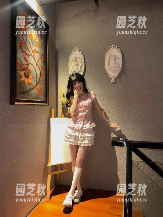 青豆客 - 释放甜心魅力：王语纯无圣光美图，为你展现不一样的时尚风格.txt