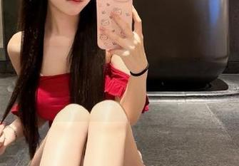 私拍原图独家放送：风之领域白丝美腿捕捉瞬间的奇妙.txt