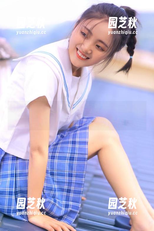 魅妍社 - 小乔Joyi黑丝写真集中，高清图库为你呈现绝美细节与风情.txt